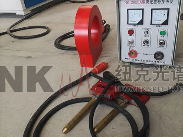 CYD-1000~5000型移動(dòng)式磁粉探傷儀