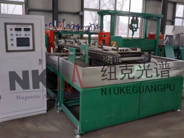 車(chē)軸專(zhuān)用熒光磁粉探傷機(jī)